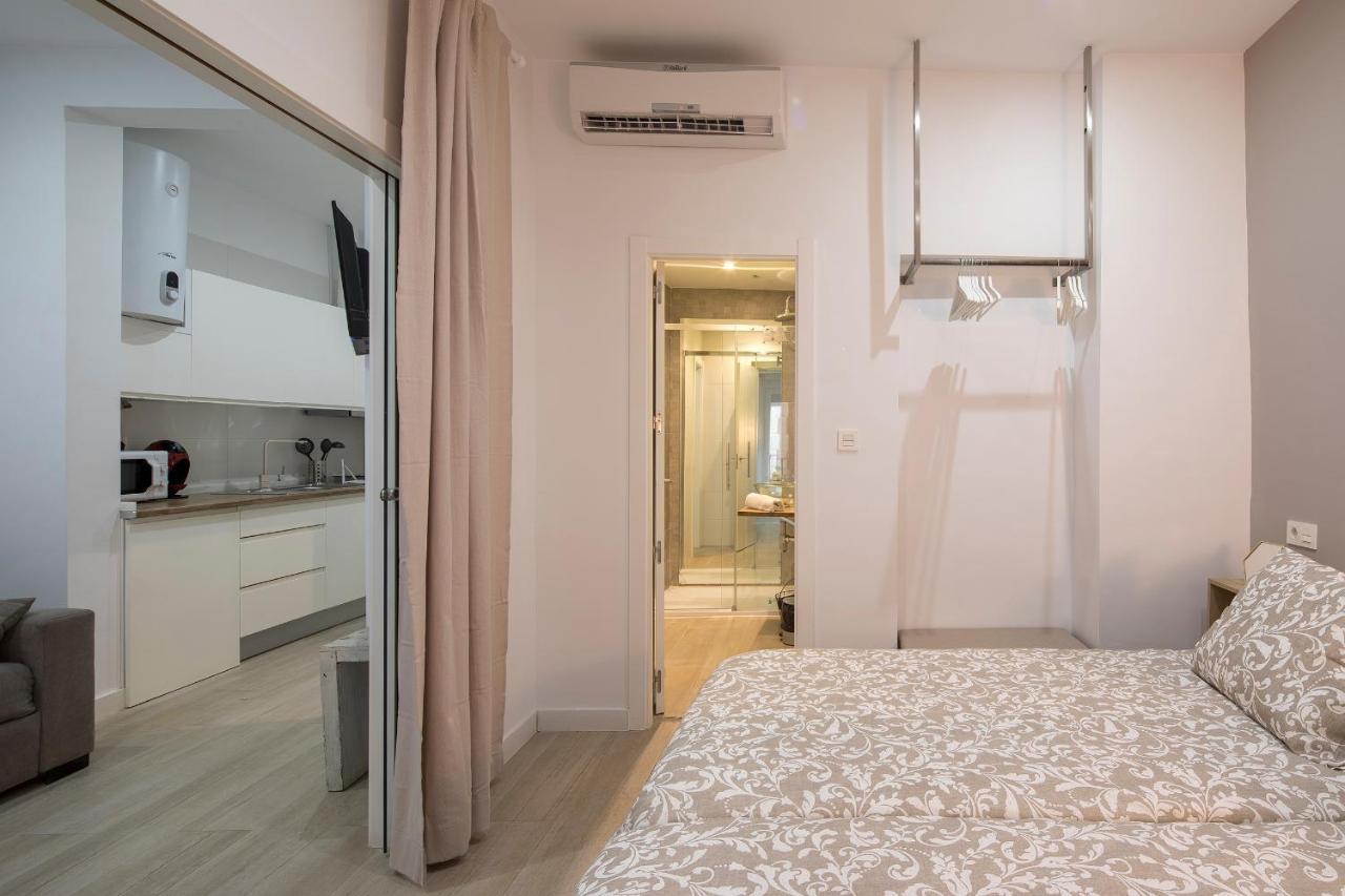 Rose Apartamentos Granada Exterior photo